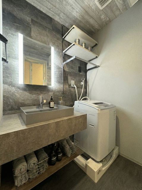 ＥＭＩＮＥＮＴ亀戸の洗面所