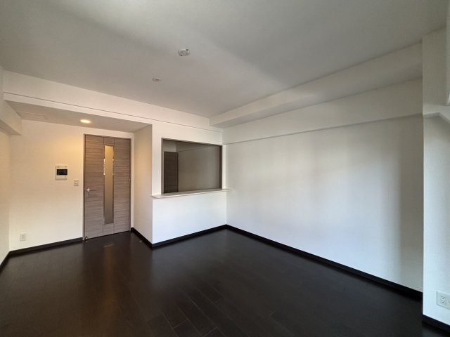 コスモリード神戸三宮の居間・リビング