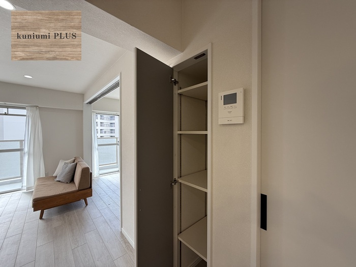クローバーハイツ森小路二号棟の収納