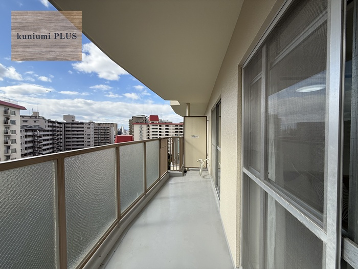 クローバーハイツ森小路二号棟のバルコニー