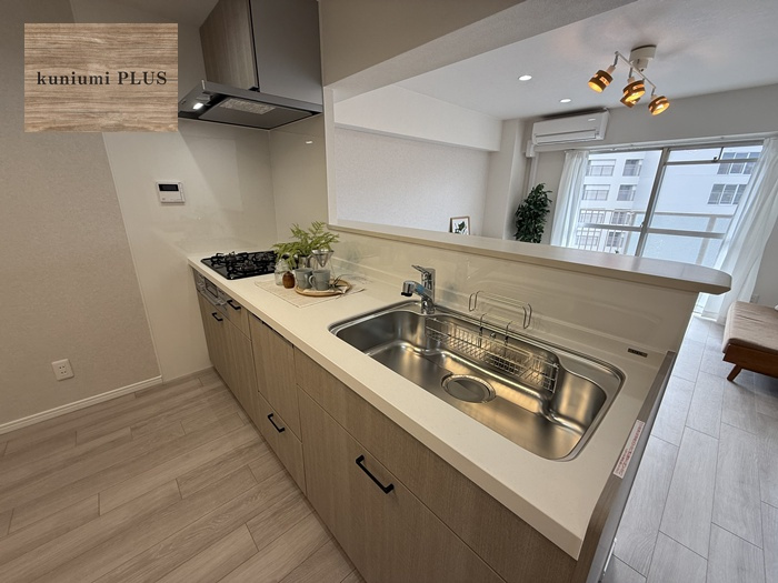 クローバーハイツ森小路二号棟のキッチン