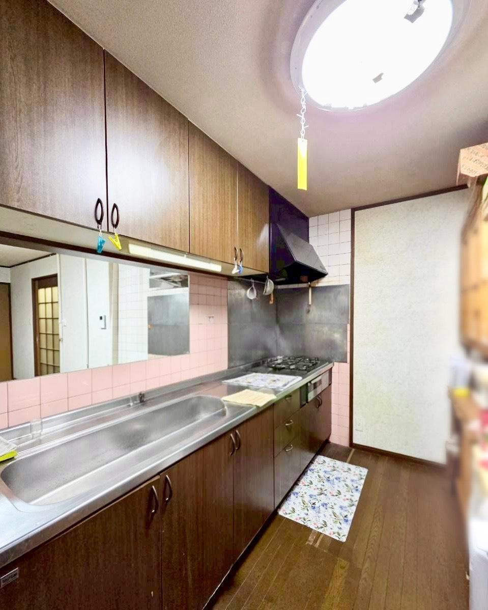 藤田町５丁目　中古一戸建てのキッチン|システムキッチン
■物件内覧・資金計画相談・住宅ローン相談、リフォーム相談、お問合せ受付中■
※当日・翌日のご内覧、ご相談はお電話でのお問合せがスムーズです！