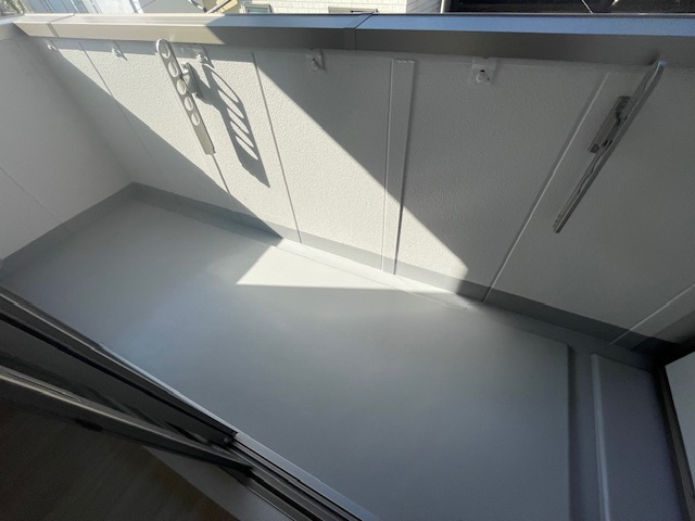 【バルコニー】