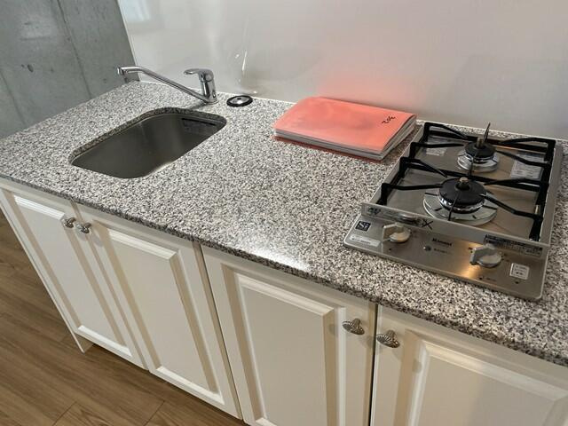 Ｔ’ｓ　ＳＱＵＡＲＥ　Ｅｂａｒａ－Ｍａｃｈｉ　Ｅａｓｔのキッチン|キッチンです