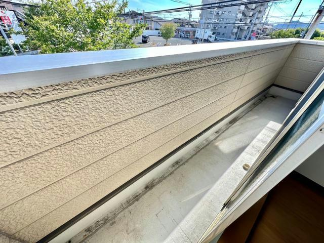 プラザ亀山のバルコニー