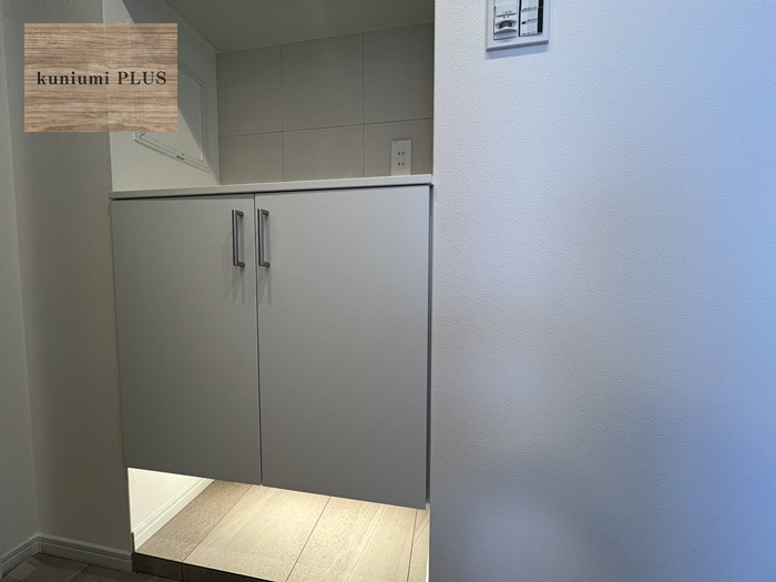 グランドハイツ大阪城公園の玄関