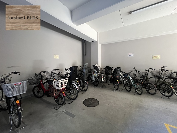 グランドハイツ大阪城公園の駐輪場