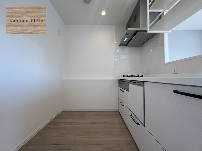 グランドハイツ大阪城公園のキッチン