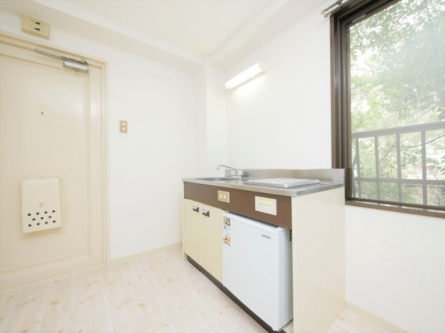 大阪市天王寺区茶臼山町の賃貸マンションの居間・リビング