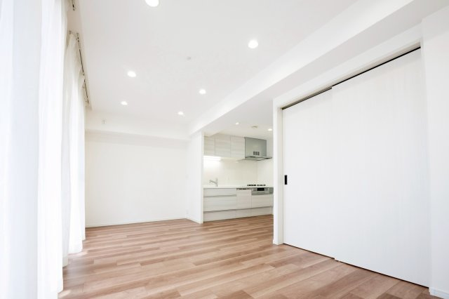 ローレルコート西本町のキッチン|LDK