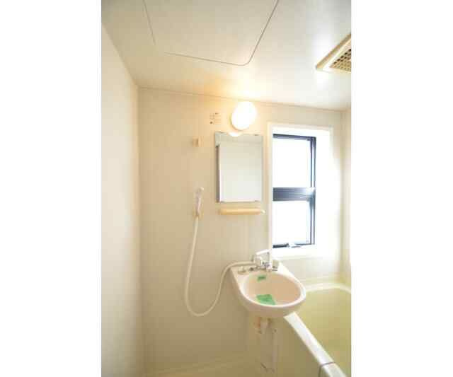 ＹＳＴ東大宮の洗面所