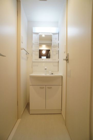 リブリ・並木の独立洗面台