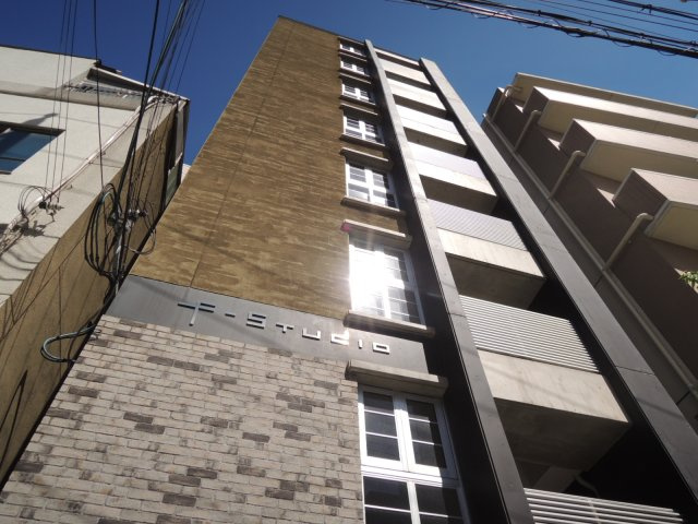 エフスタジオベロニカ