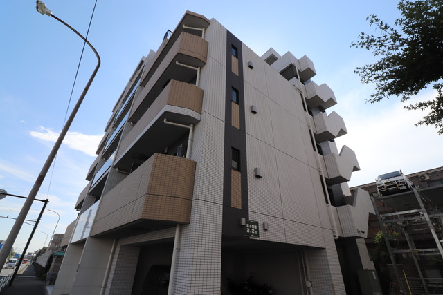 レグゼ梶ヶ谷の外観