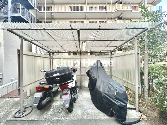 ネオコーポ木場の駐車場|【バイク置場】最新の空き状況や費用などの詳細は担当スタッフまでお問い合わせください。