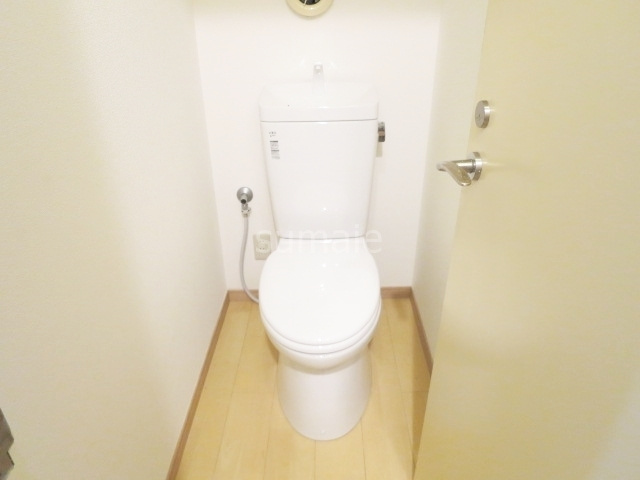 スプラウト北赤羽のトイレ|バストイレ別です♪