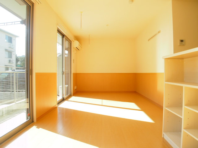 リビングタウン稲毛の杜Ｃの居間・リビング