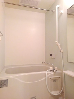 【浴室】 | シャン・ヴァレ・ヴォーゲル