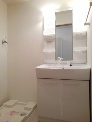 【洗面所】 | シャン・ヴァレ・ヴォーゲル