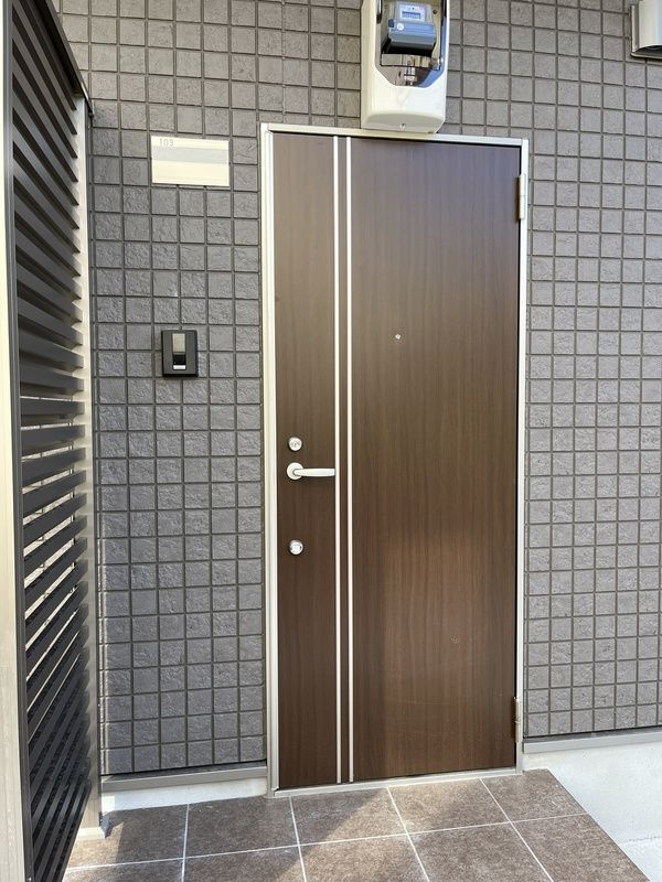 Casa Simpatia Koganeiの玄関