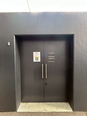 ジオエント福島野田の玄関