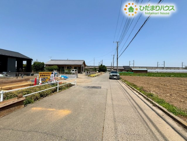 深谷市宿根　第3　新築一戸建て　リーブルガーデン　01の駐車場