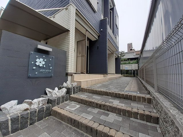 フィオーレⅡのエントランス