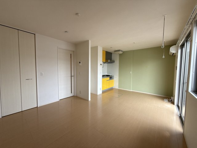 プリムールコートの居間・リビング