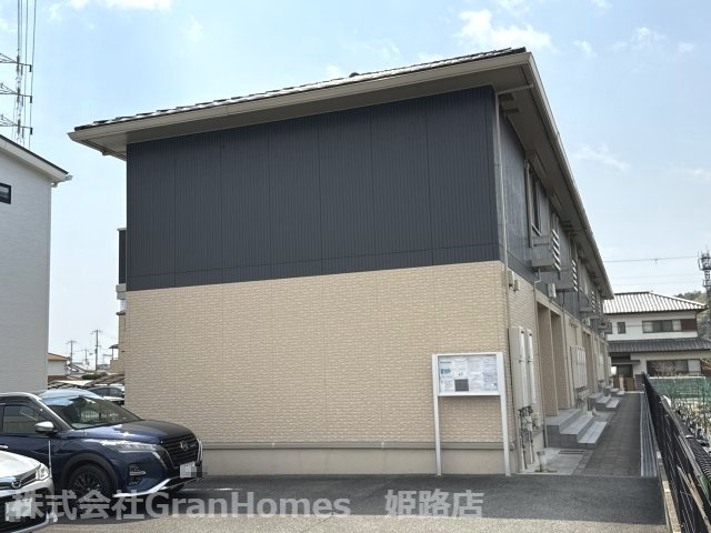 プリムールコートの外観