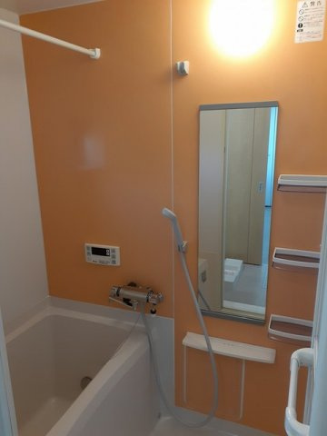 ジェルメ大喜新町の浴室