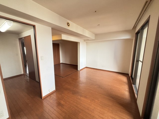 ローレルコート西本町のキッチン