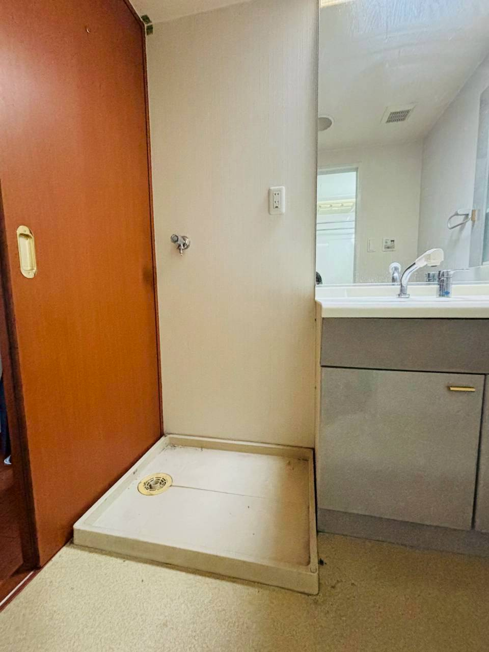 ローレルコート西本町のランドリースペース