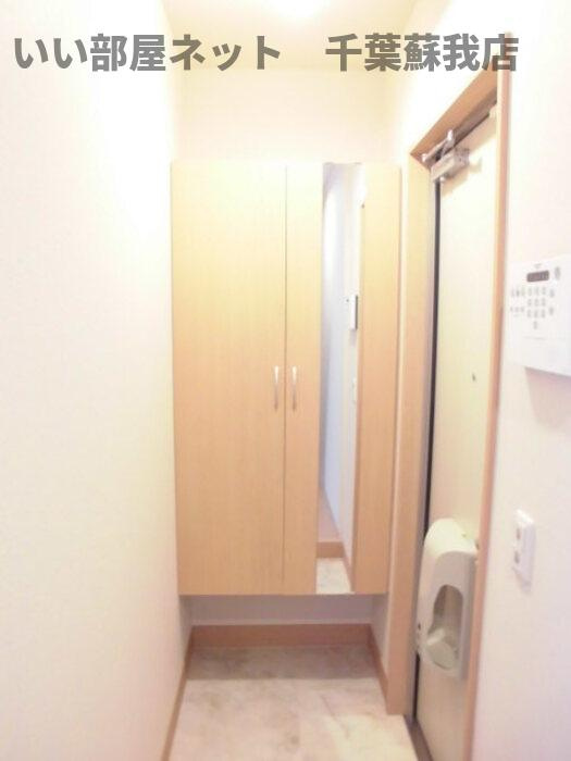 PARK　HILLS　MIYAKO　Ｇの玄関|収納もある玄関です