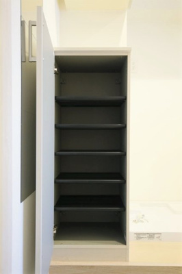 【収納】 | マーベラス鶯谷 | 靴入