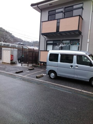 【駐車場】 | プリマヴェーラ | 駐車スペースもあります