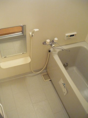 【浴室】 | プリマヴェーラ | 落ち着いた空間のお風呂です