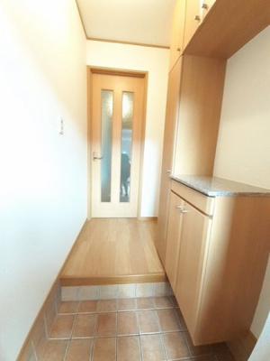 【玄関】 | ルナ・サプリームＢ | きれいな玄関です