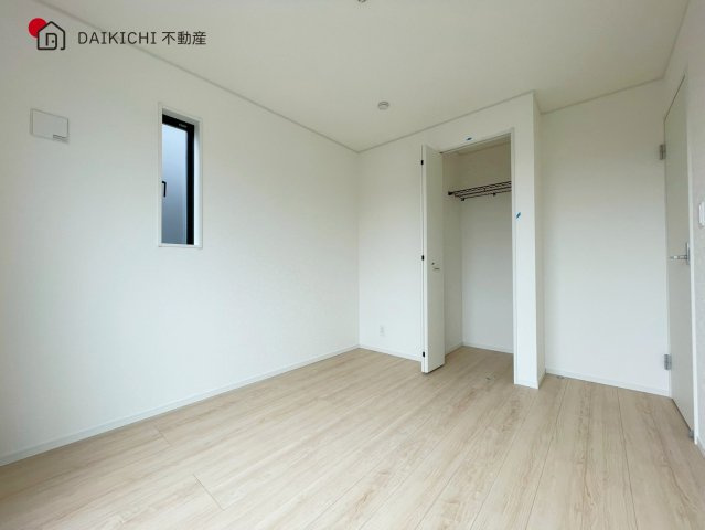 【洋室】 | 鴻巣市鴻巣第1　CRADLE GARDEN　新築戸建　全3棟　2号棟