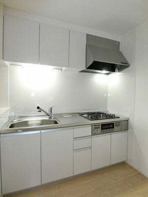 【キッチン】 | ミディ　リヴィエール | キッチンです