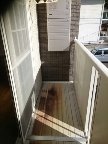 【バルコニー】 | ペスカ２００３ | 外からの目が気にならないバルコニーで洗濯物が干せます