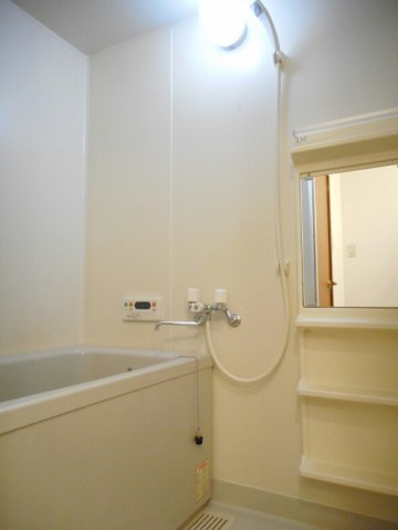 【浴室】 | ペスカ２００３ | きれいなお風呂です