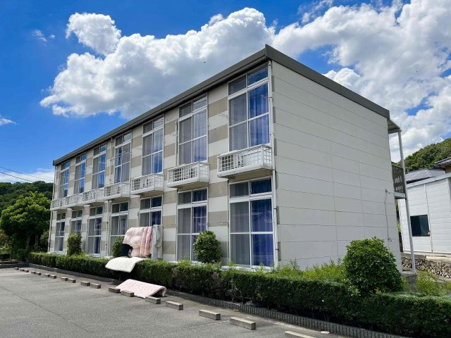 【外観】 | レオパレスｃｉｅｌ（シェル） | 建物外観を気になさる方へ、見た目の良い物件です