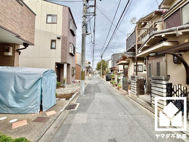 伏見区深草ヲカヤ町の前面道路含む現地写真
