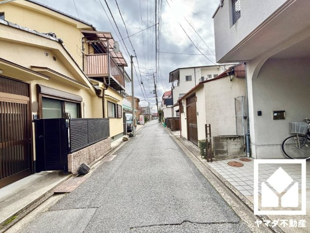 伏見区深草ヲカヤ町の前面道路含む現地写真
