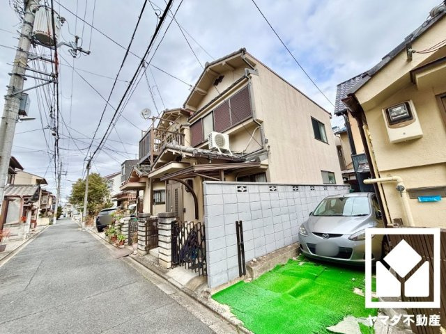 伏見区深草ヲカヤ町の外観