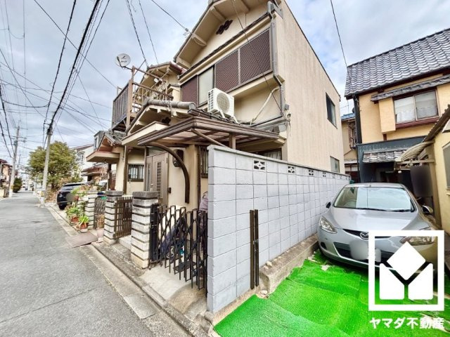 伏見区深草ヲカヤ町の外観