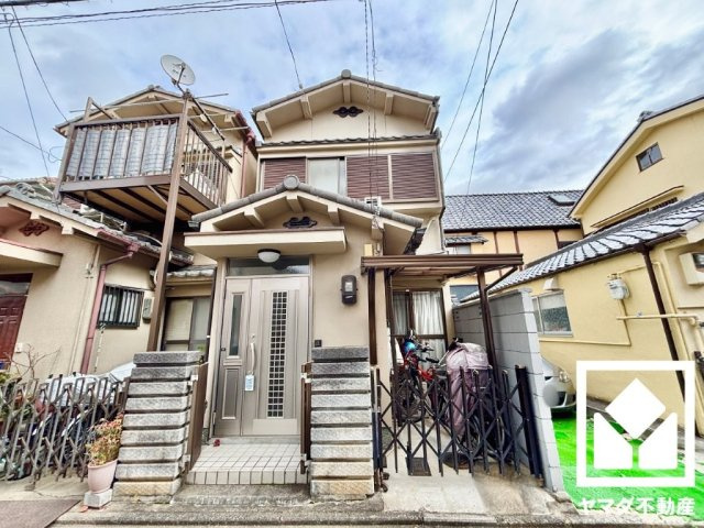 伏見区深草ヲカヤ町の外観