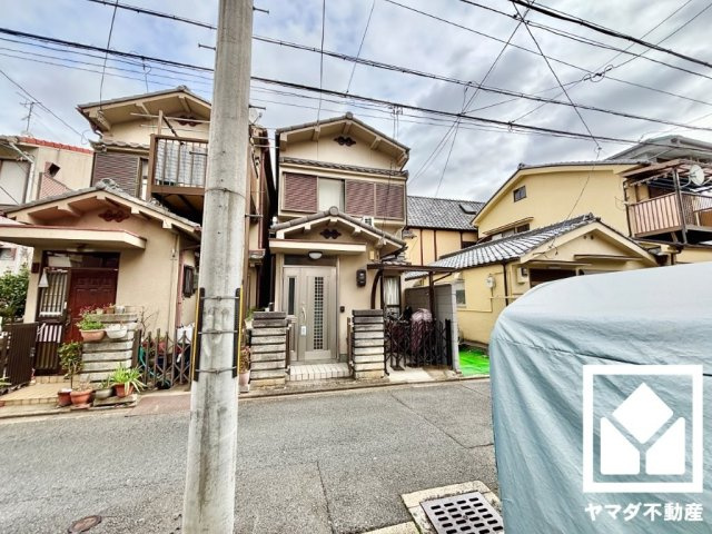 伏見区深草ヲカヤ町の外観