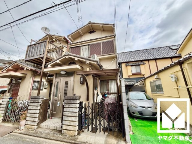 伏見区深草ヲカヤ町の外観