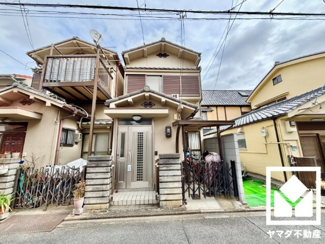 伏見区深草ヲカヤ町の外観